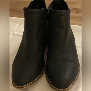 Madden Girl Black Booties.
Size 6.5
